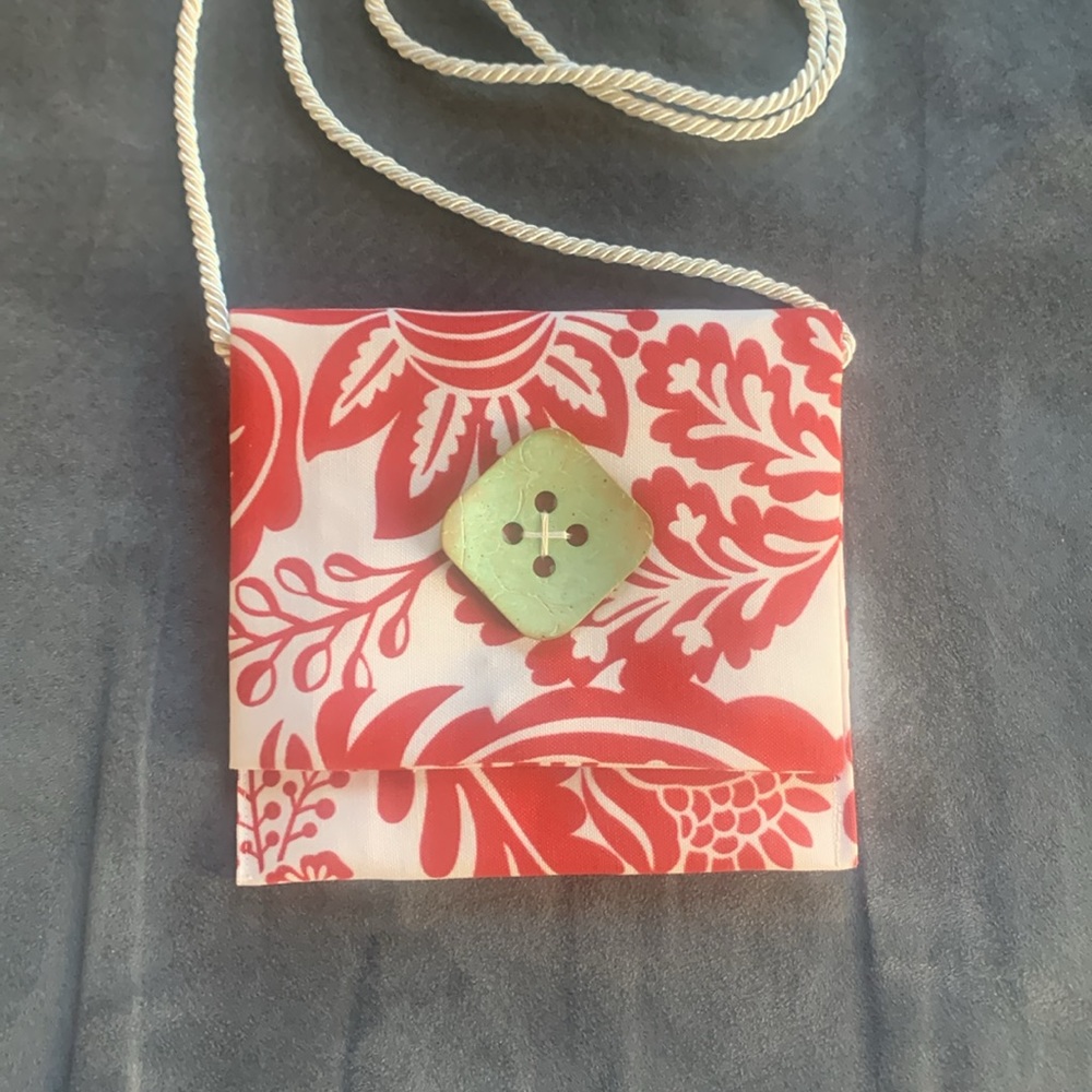 NEW Handmade Red & White Print Fabric Mini Bag โค๏ธ๐ค - Picture 2 of 5